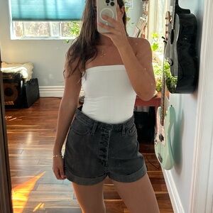 BDG Black High Rise Mom jean shorts from Urban Outfitters (size: 28)